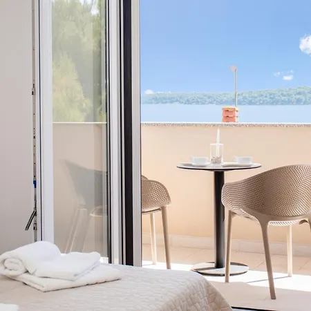 Tesa In Medulin With Sea View